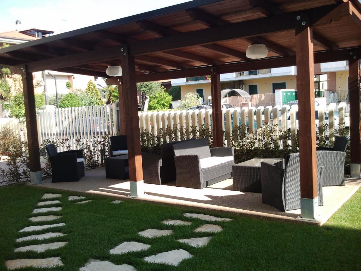 Acquamarina B&B Martinsicuro Dış mekan fotoğraf